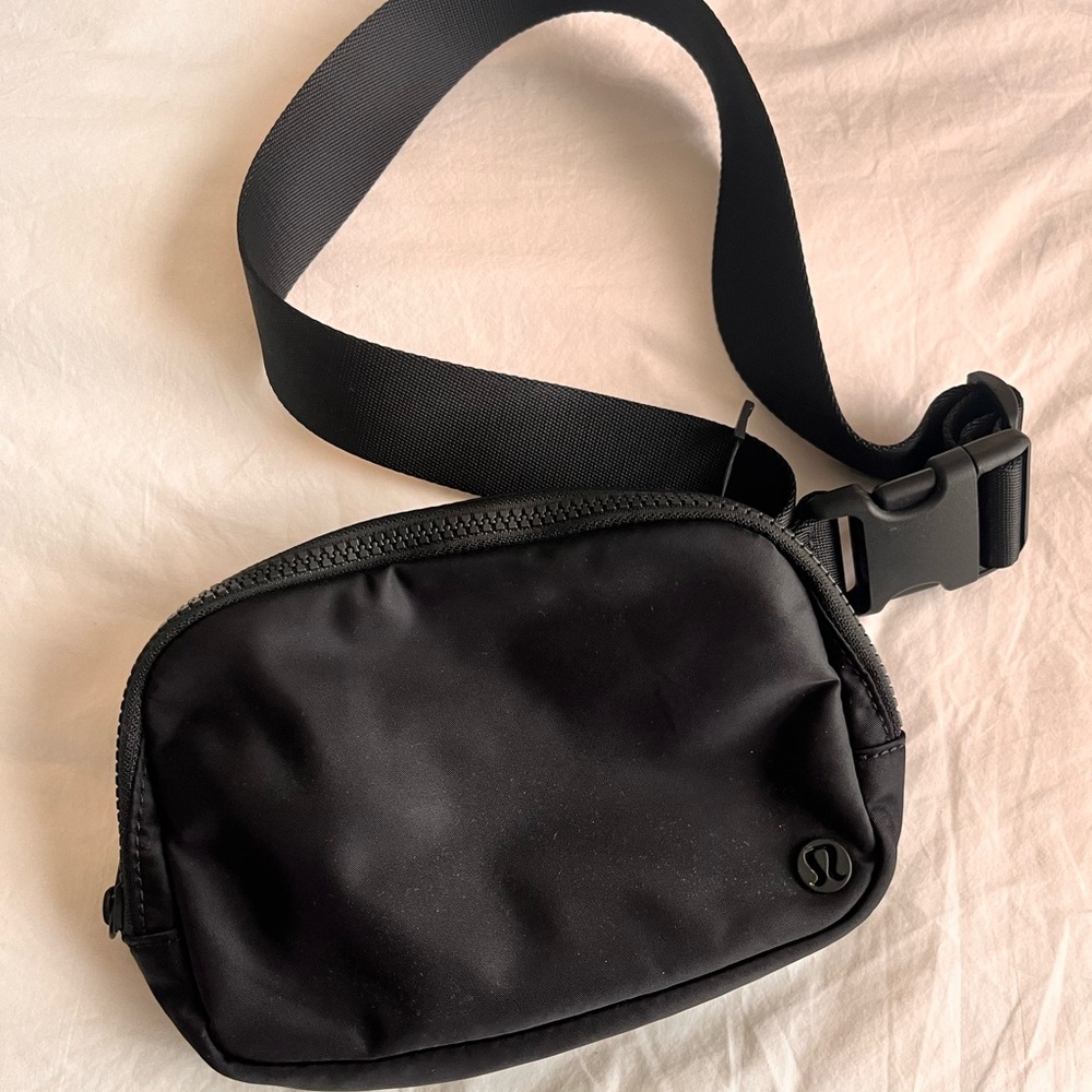 Lululemon Belt Bag